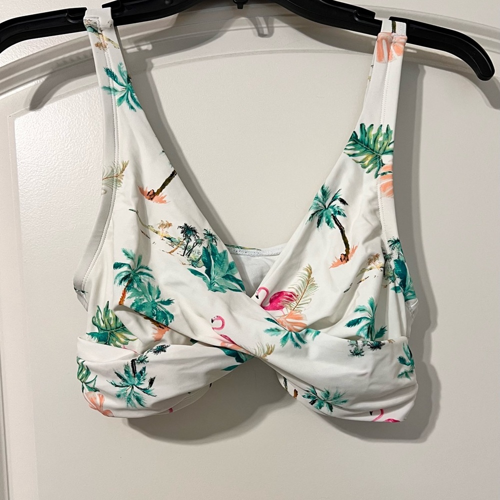 Cupshe Bikini Set - Picture 2 of 5
